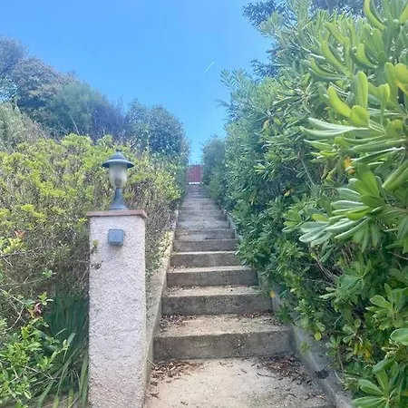 Avec Vue Sur Chateau Et Piscine Privee Lägenhet *